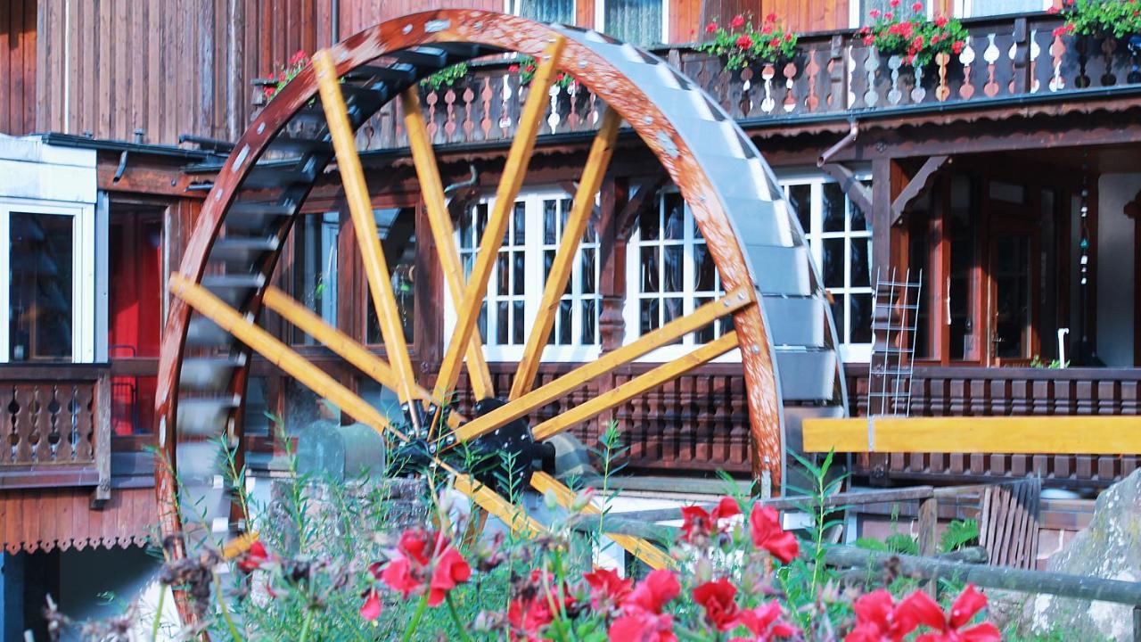 Landhotel Untere Kapfenhardter Muehle Unterreichenbach Exterior foto